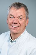 Herr Prof. Dr. med. Peter Heering