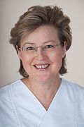 Frau Dr. med. Margit Brandl