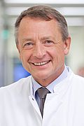 Herr Prof. Dr. med. Reinhard Brunkhorst
